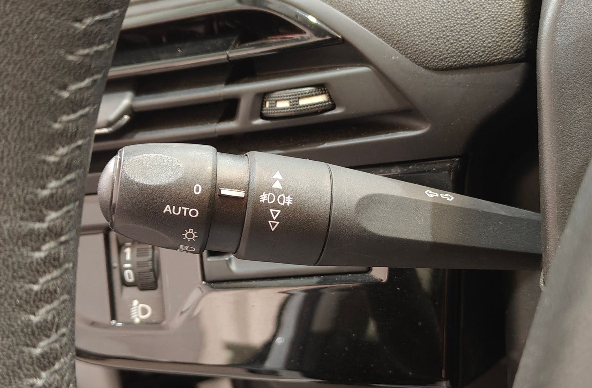 Citroën C4 Picasso PureTech 130 Seduction - foto 21
