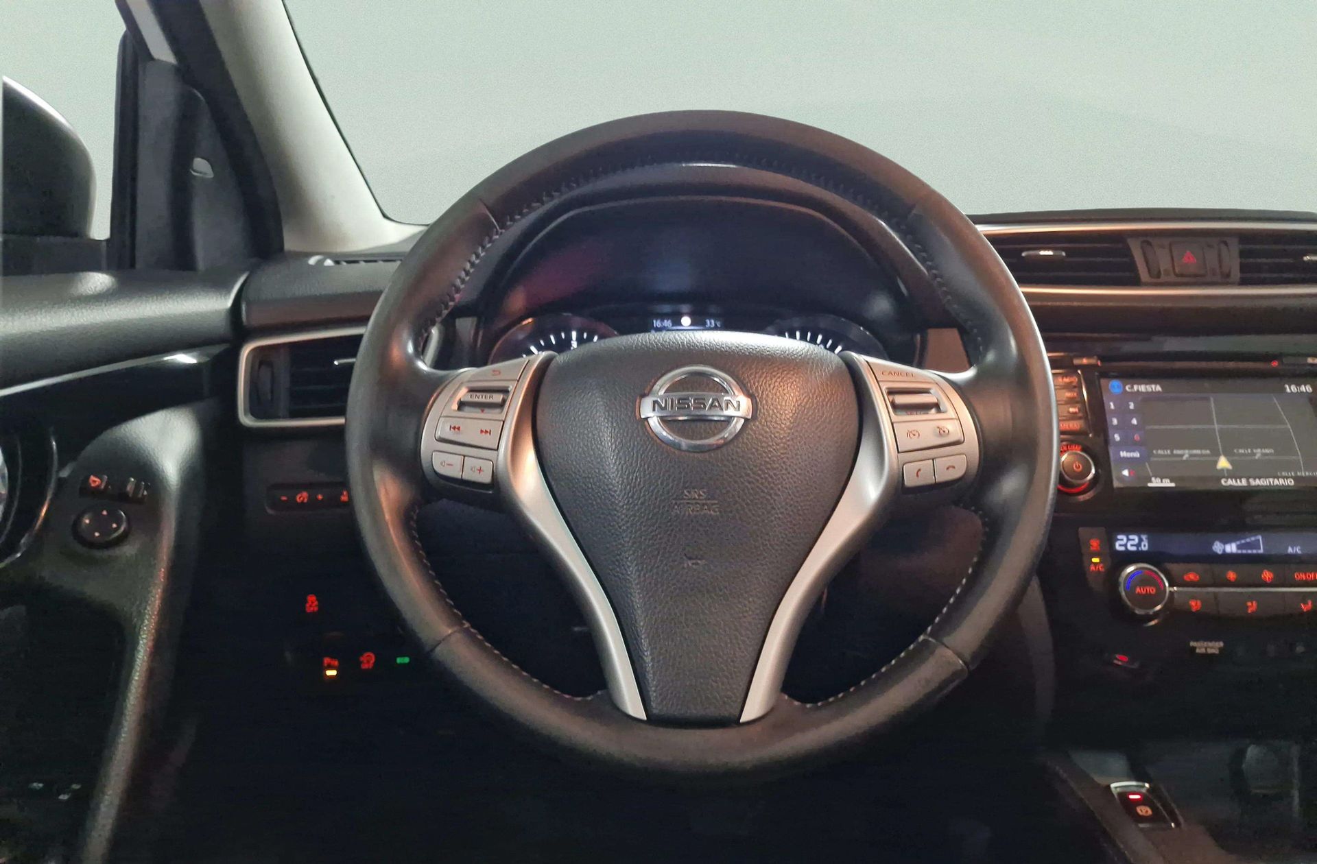 Nissan Qashqai dCi 130 Tekna 17" 4x2 XTronic - foto 24