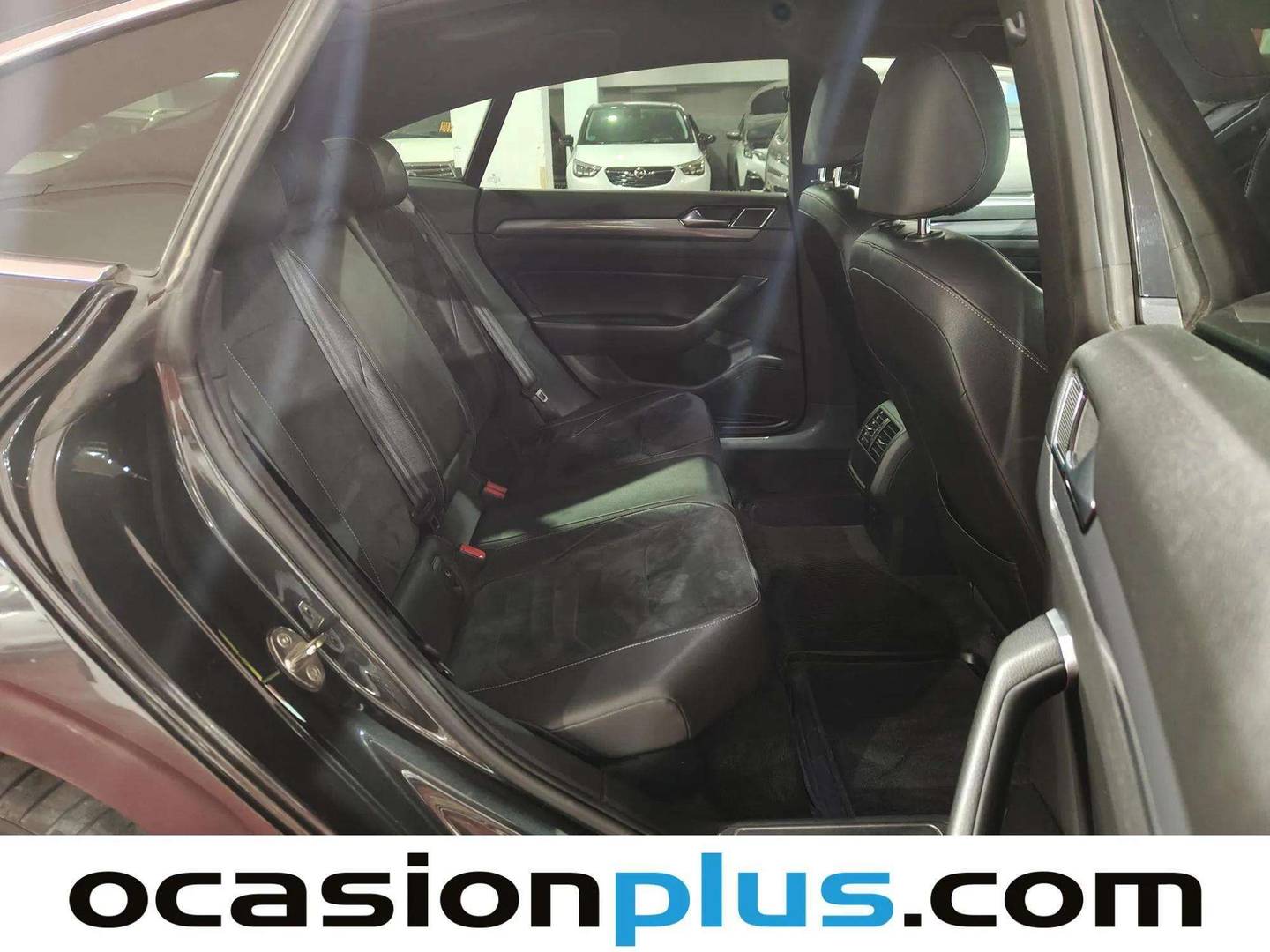 Volkswagen Arteon Volkswagen Arteon R-Line 2.0 TDI (150 CV) DSG al mejor precio