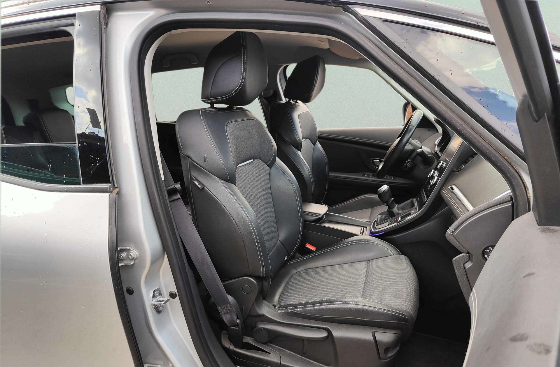 Renault Grand Scénic Zen TCe GPF 7 plazas - foto 21