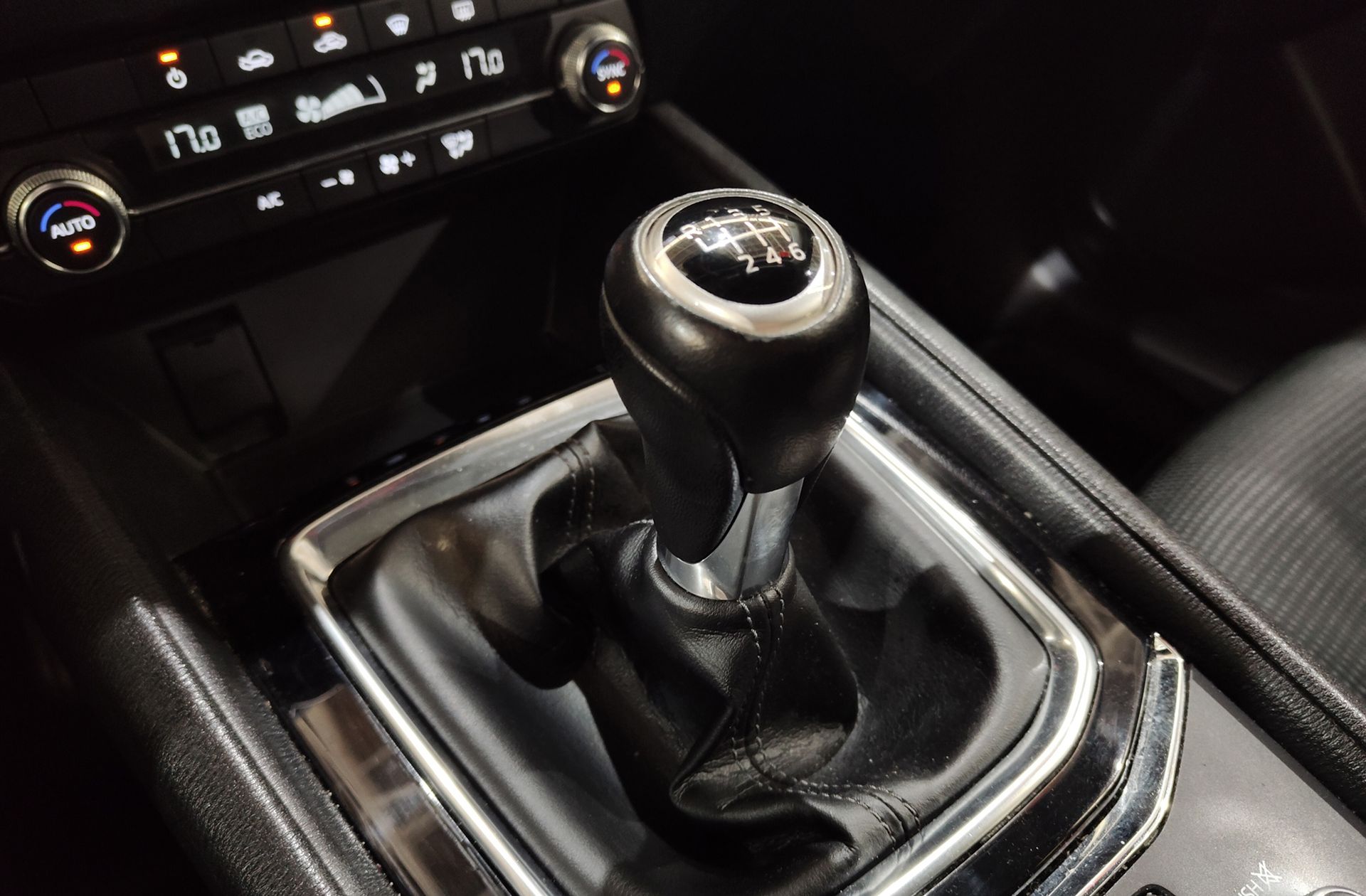 Mazda CX-5 2.0 G Evolution Design 2WD - foto 5