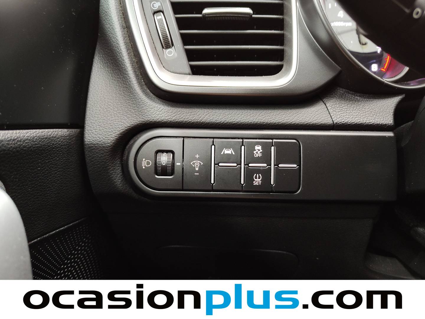 Extras del KIA Ceed KIA Ceed 1.0 T-GDI Drive (100 CV)
