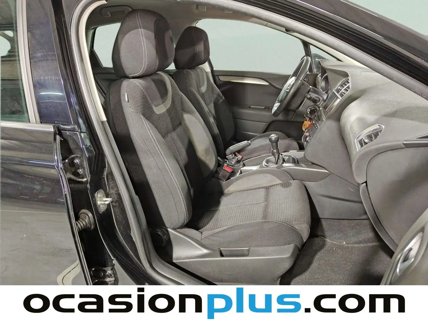 Foto Citroën C4 Citroen C4 BlueHDi 100 Tonic (99 CV)