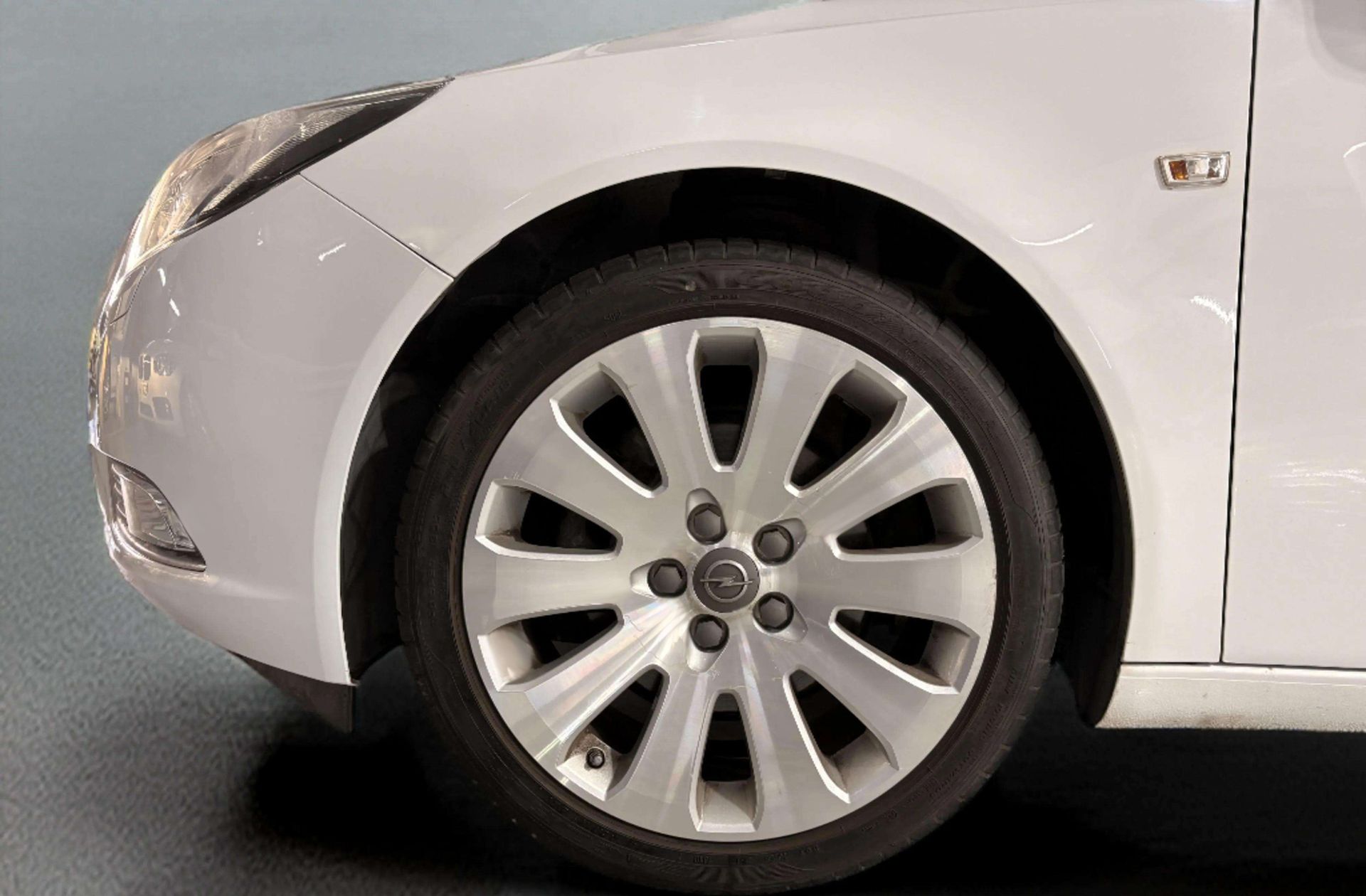 Opel Insignia 2.0 Turbo Sport 4x4 - foto 30