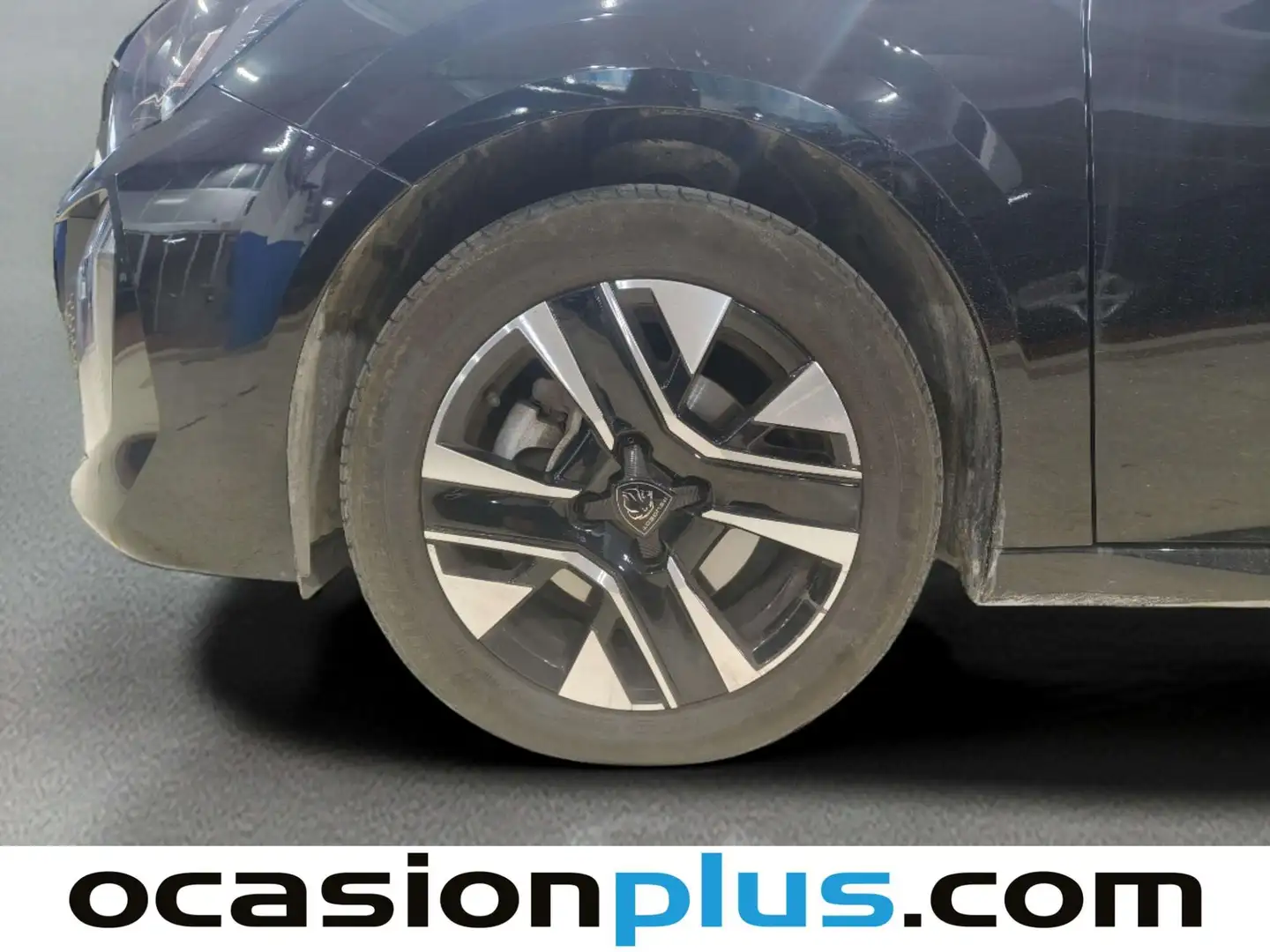 Foto Peugeot 208 Peugeot 208 PureTech 100 Allure (100 CV)