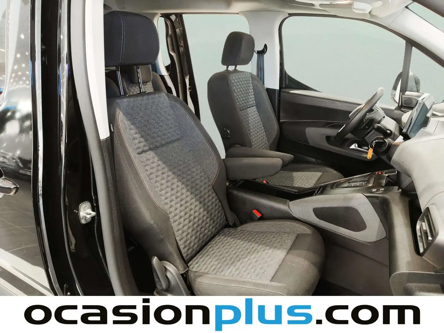 Foto Peugeot Rifter Peugeot Rifter BlueHDi 130 GT Long EAT8 (130 CV)