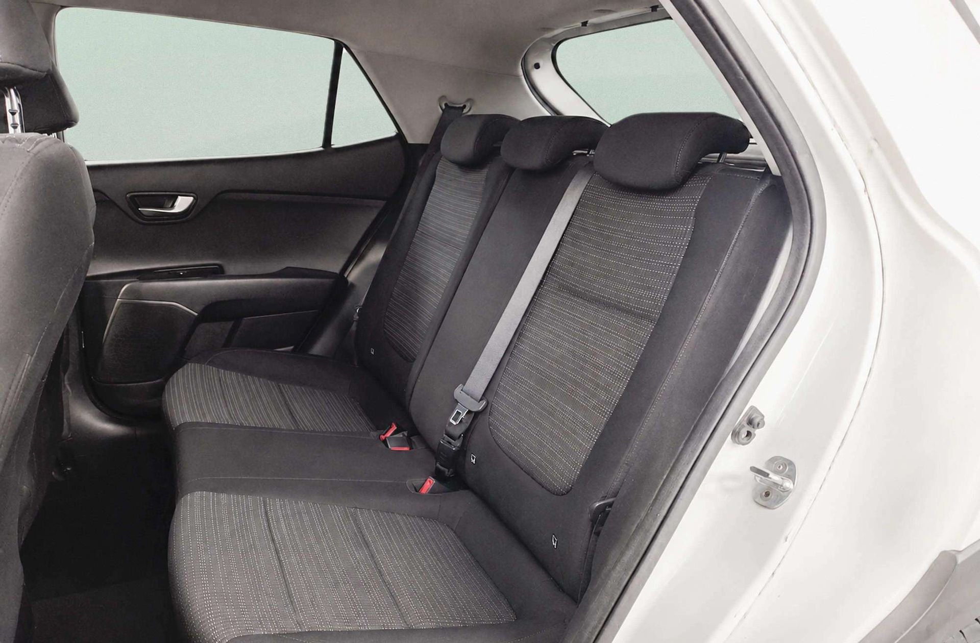 Kia Stonic 1.0 T-GDi Drive - foto 11