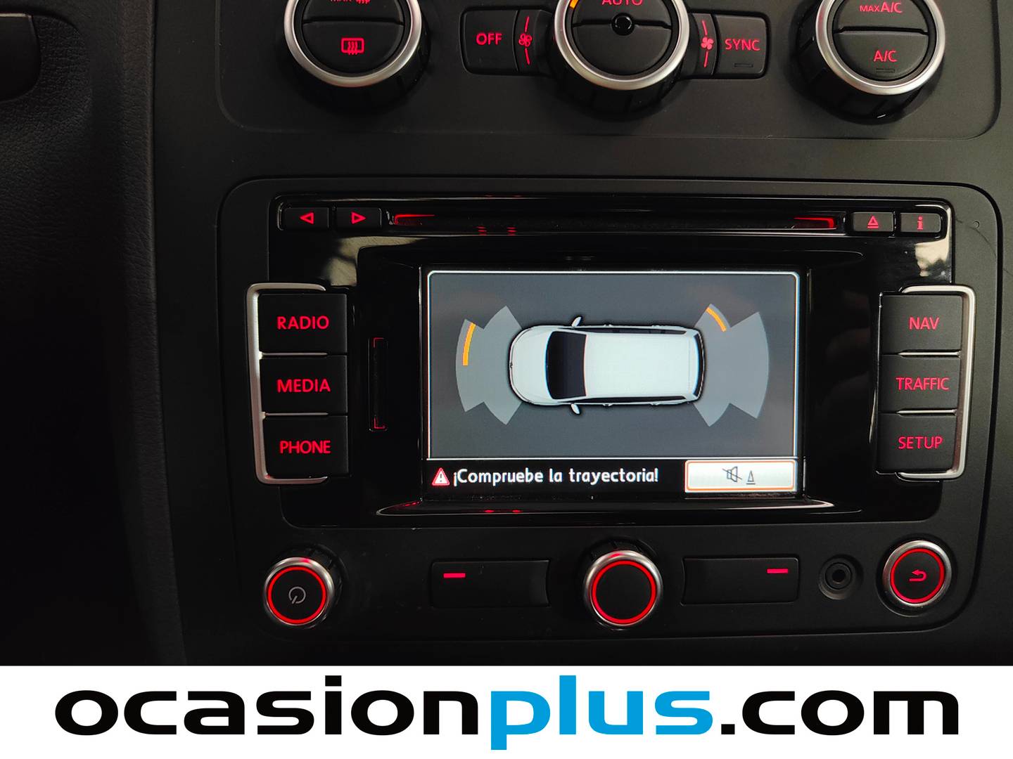 Foto Volkswagen Touran Volkswagen Touran Advance 1.6 TDI BMT (105 CV) DSG 7 PLAZAS