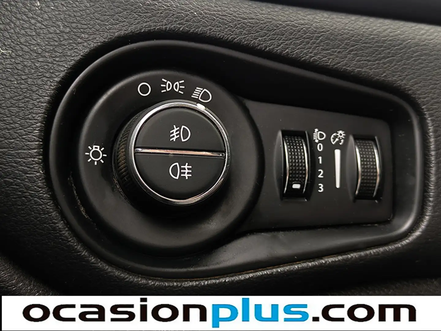 Foto Jeep Renegade Jeep Renegade 2.0 Multijet Trailhawk 4x4 AD Low Auto (170 CV)