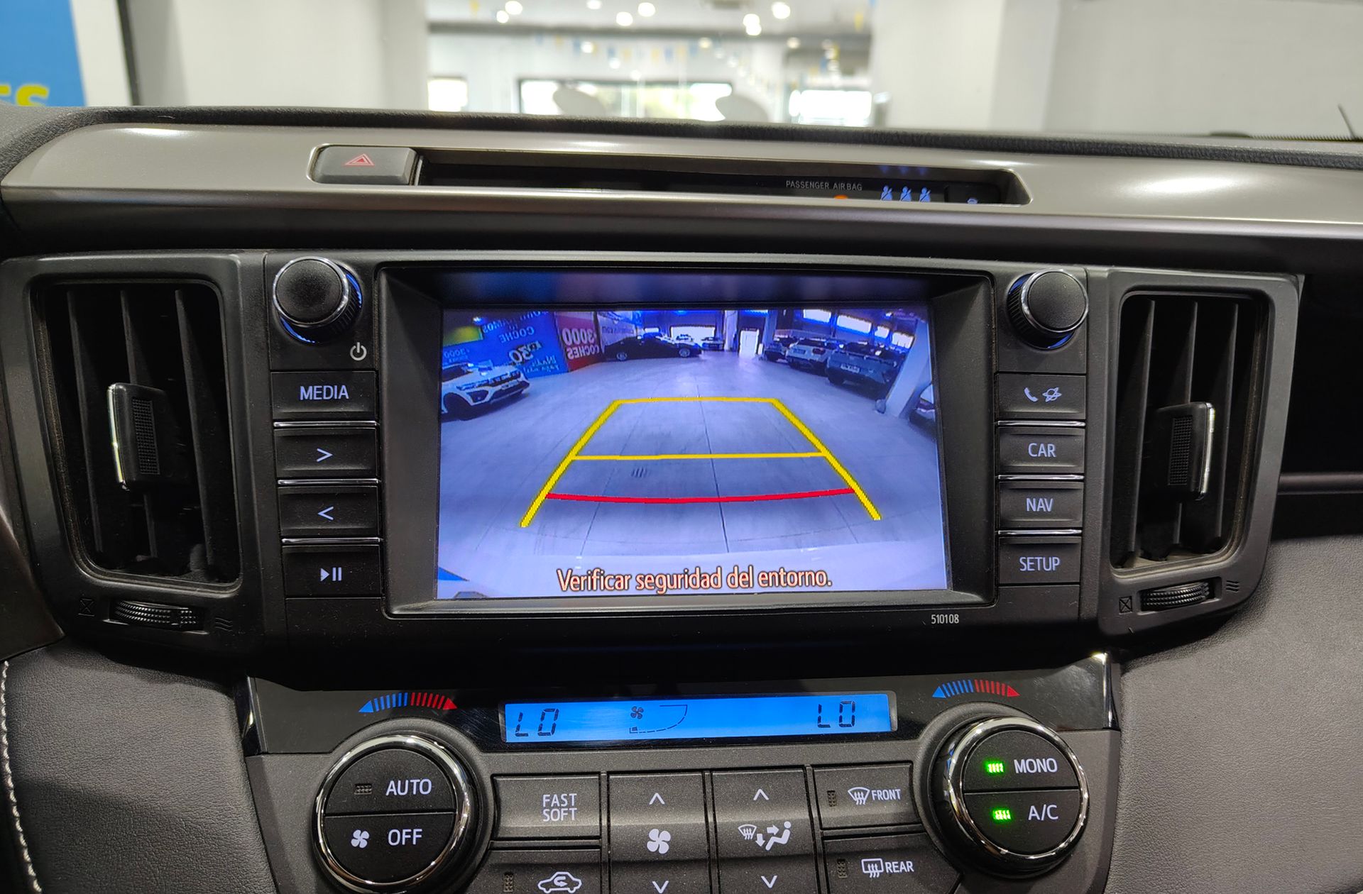 Toyota RAV4 150D 2WD Advance - foto 7
