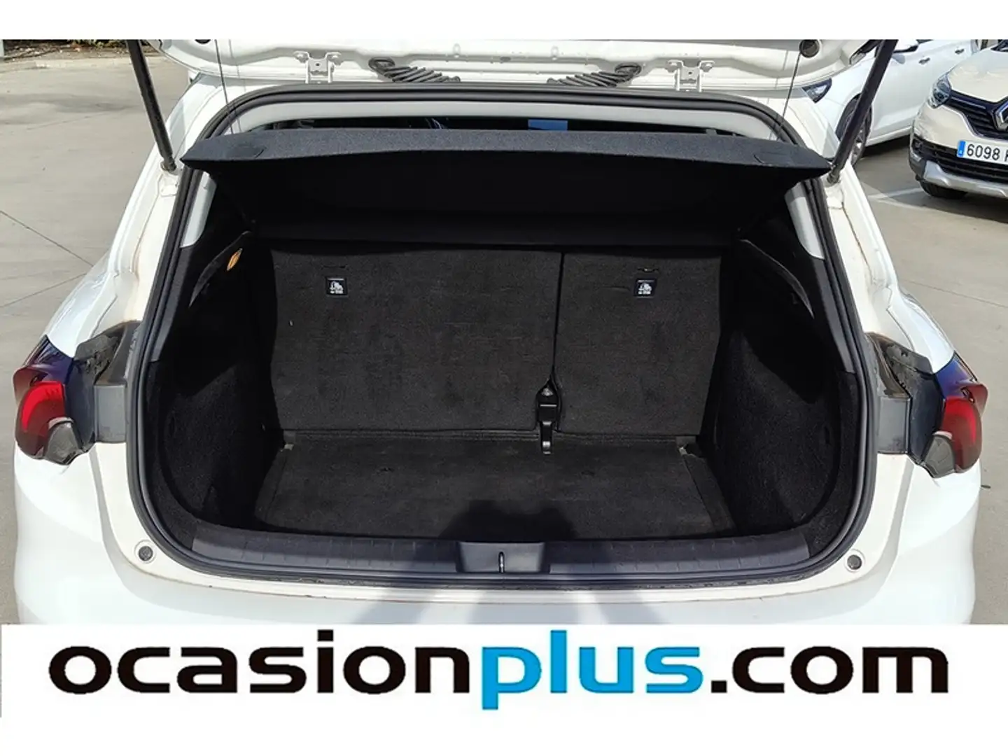 Foto Fiat Tipo Fiat Tipo 1.5 Hybrid Red DCT (130 CV)