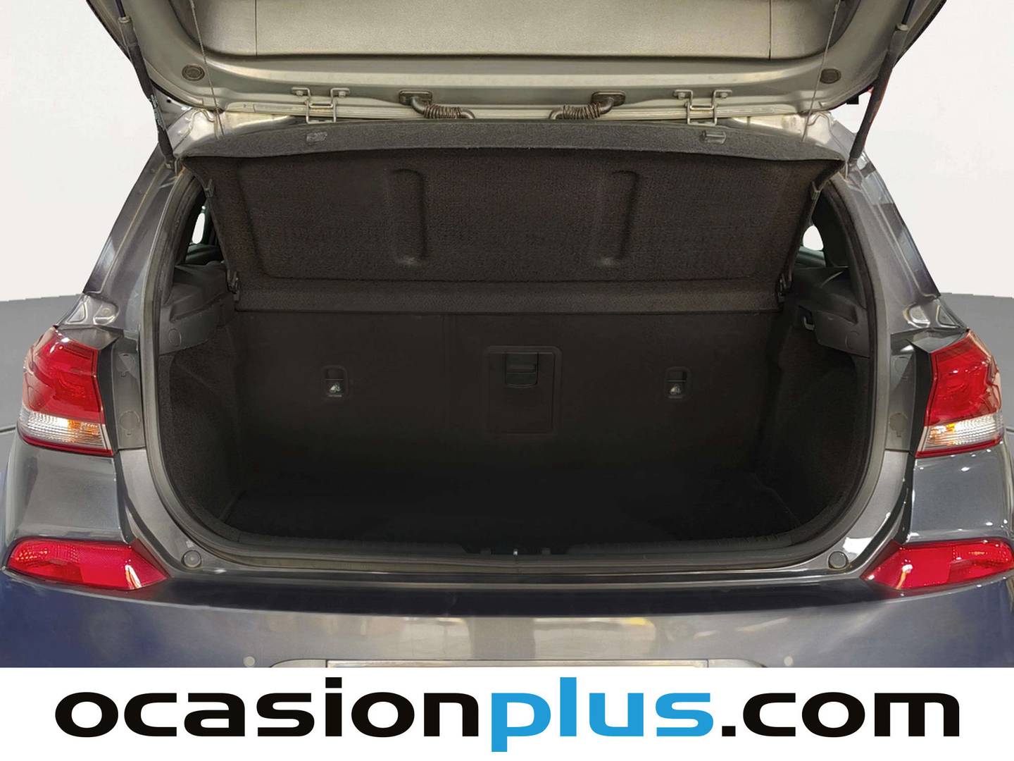 Fotos maletero Hyundai i30 Hyundai i30 1.6 CRDI Tecno (110 CV)