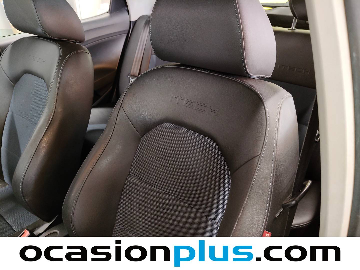 Extras y acabados del Seat Ibiza Seat Ibiza 1.6 TDI Style ITech 30 Aniversario (90 CV)