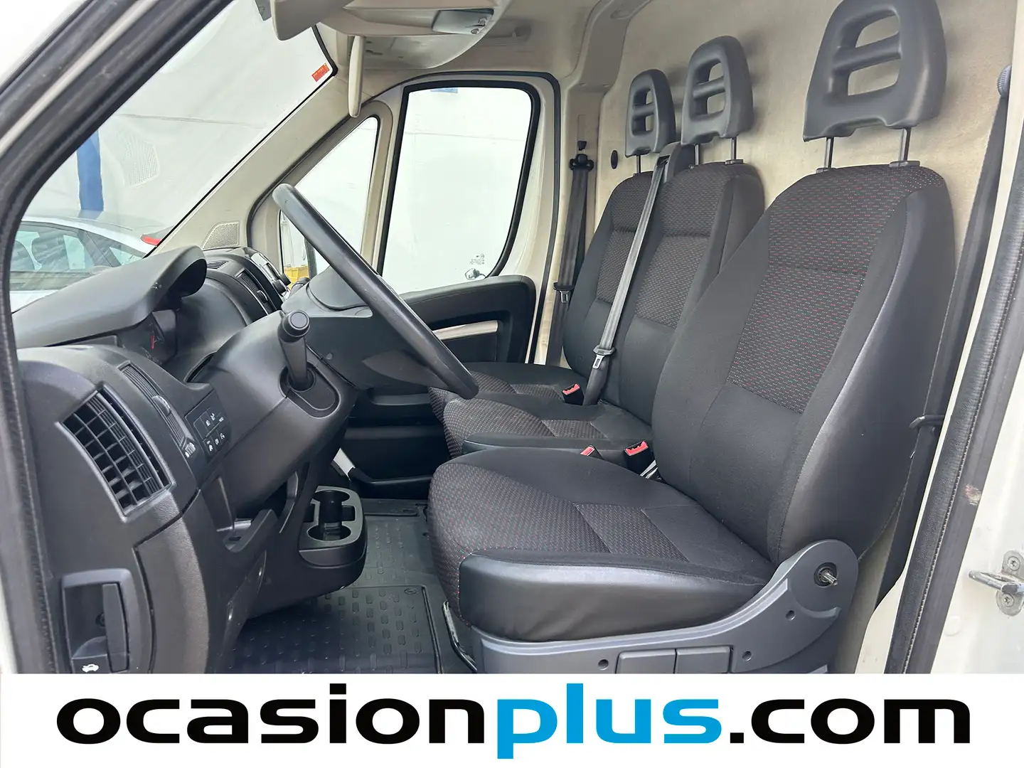 Foto Citroën Jumper Citroen Jumper BlueHDi 140 35 Heavy L4H3 (140 CV)