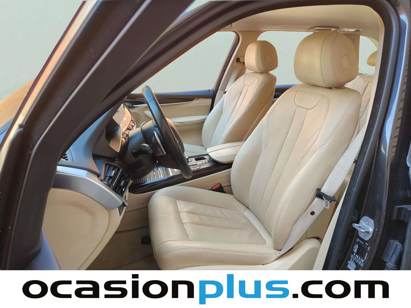 Foto asientos delanteros BMW X5 BMW X5 xDrive25d (231 CV)