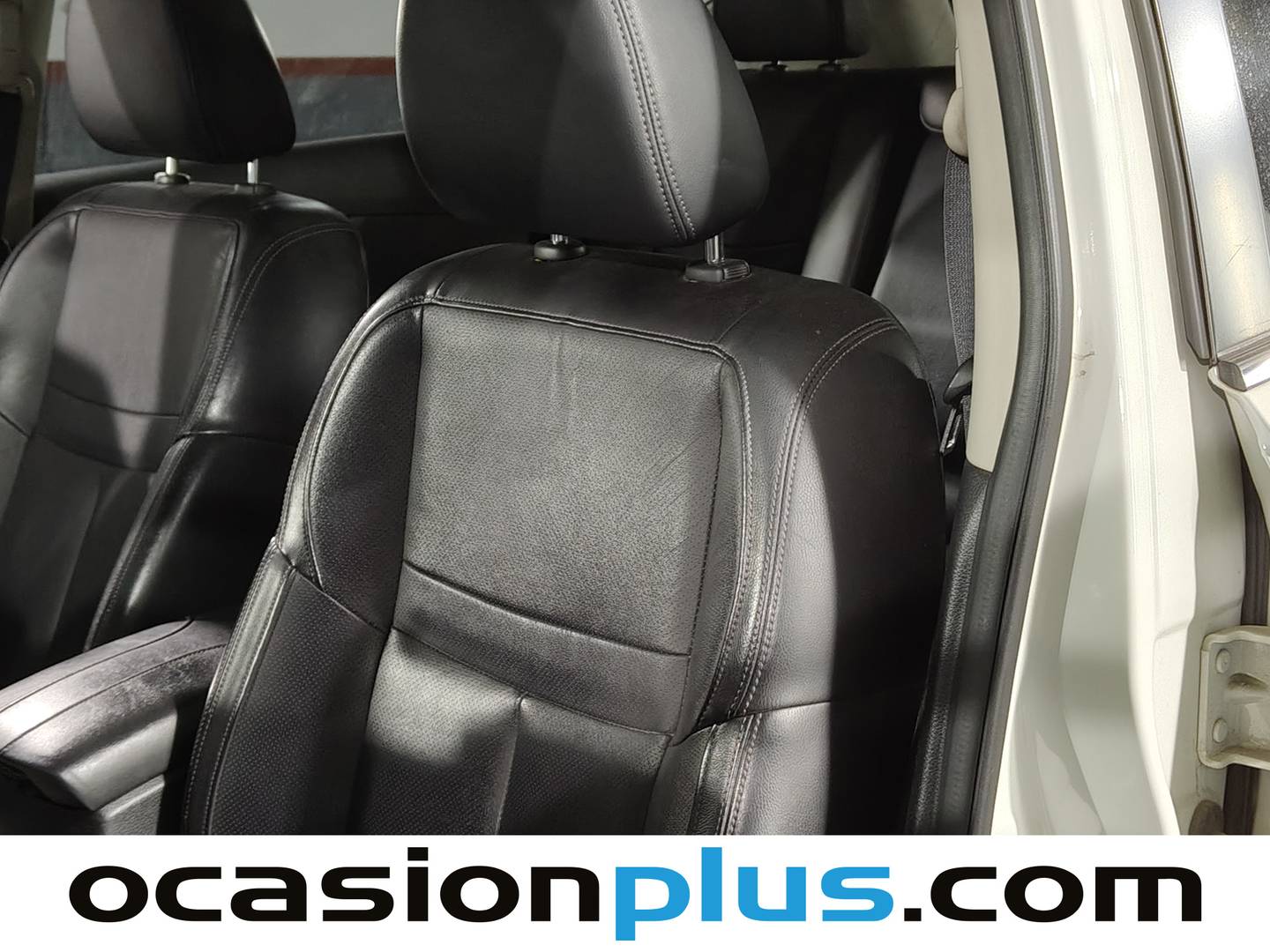 Equipamiento del Nissan X-TRAIL Nissan X-Trail 1.6 DIG-T Tekna 4x2 (163 CV)