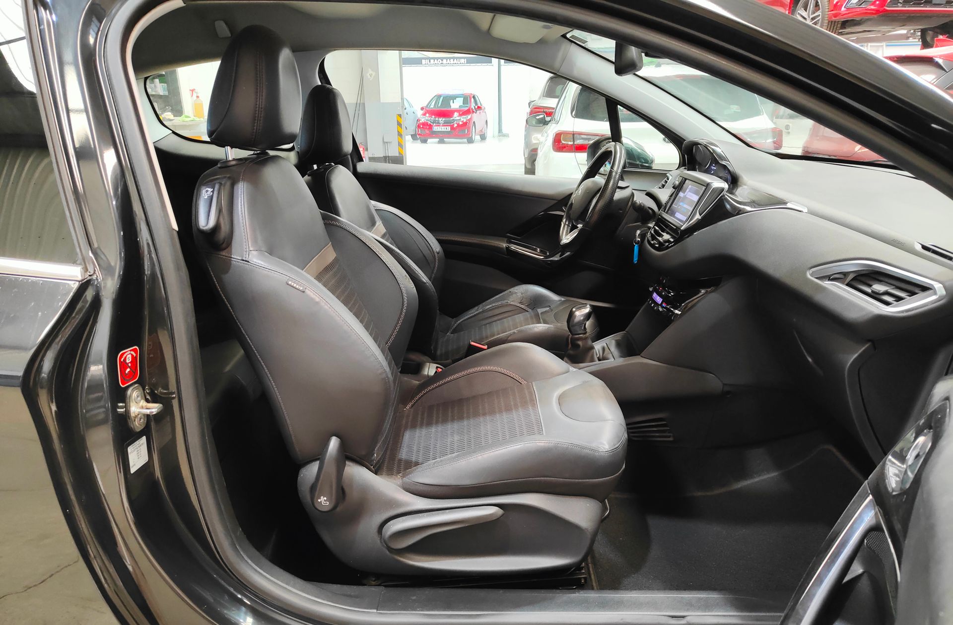 Peugeot 208 1.4 VTi Allure - foto 15