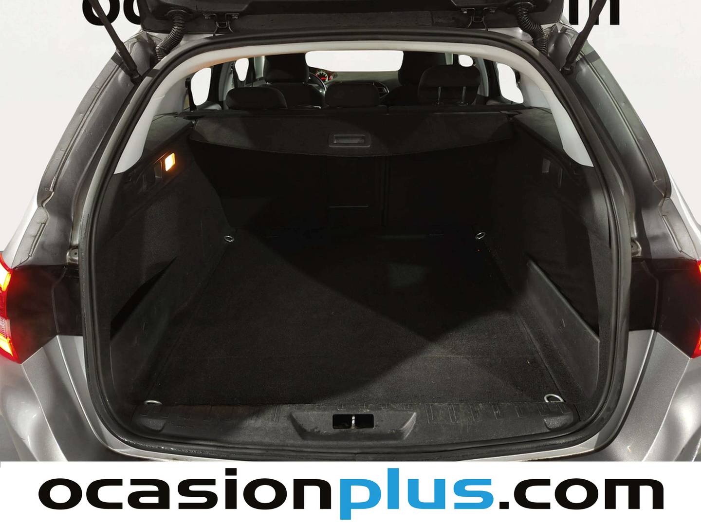 Foto Peugeot 308 Peugeot 308 SW SW PureTech 130 S&S Style  (130 CV)