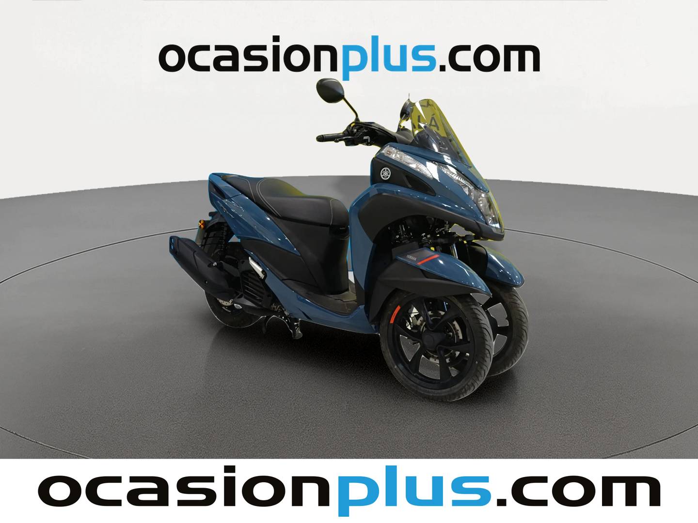 Foto delantera Yamaha Tricity Yamaha Tricity 125 (12 CV) derecha