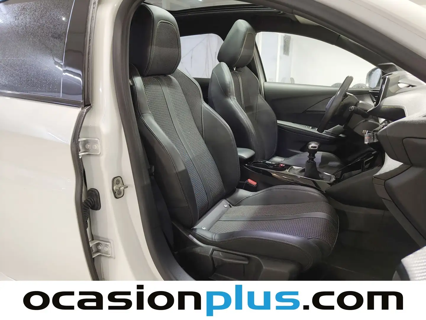 Foto Peugeot 208 Peugeot 208 BlueHDi 100 GT Line (100 CV)