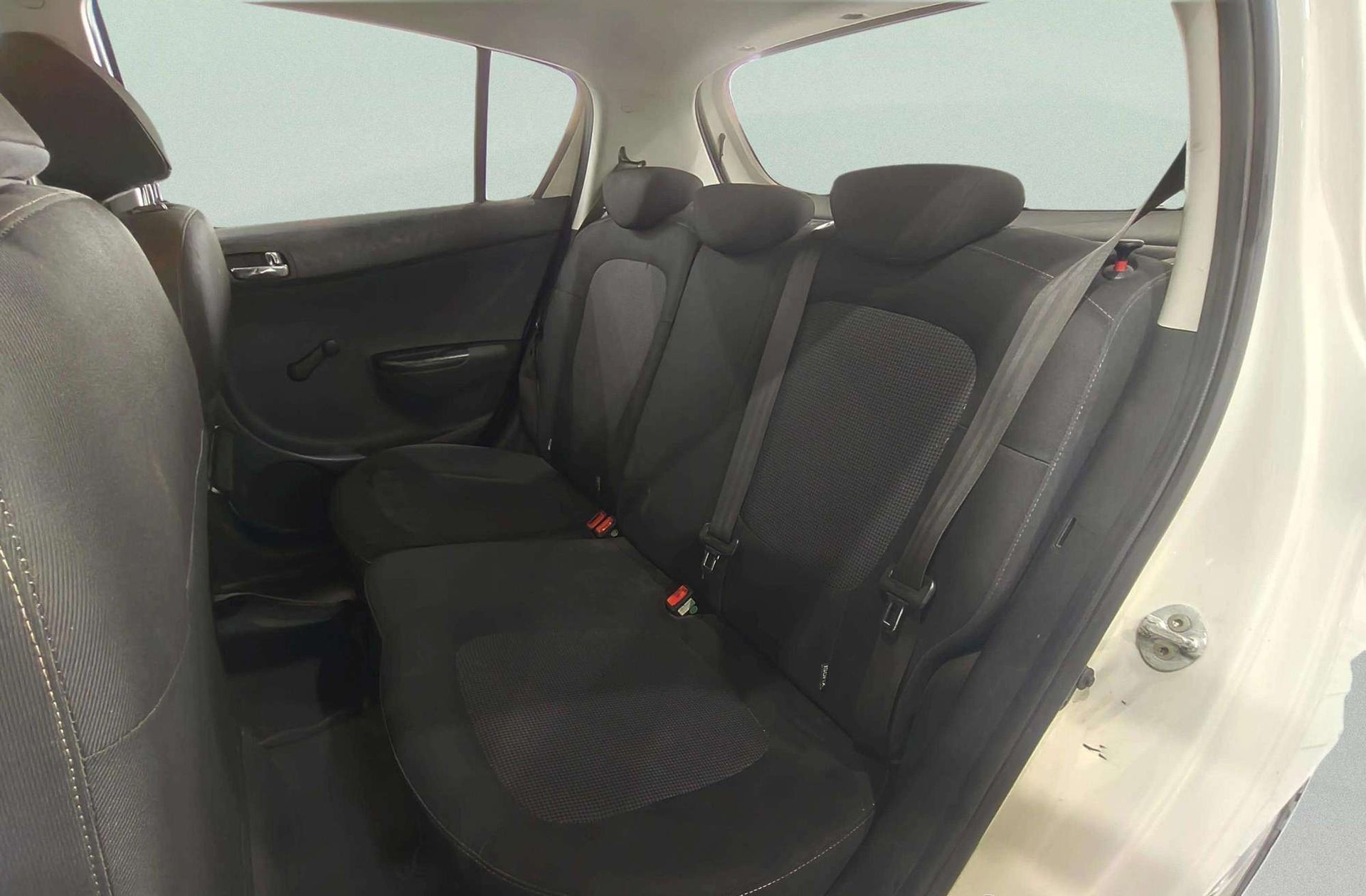 Hyundai i20 1.2 MPI SLE - foto 9