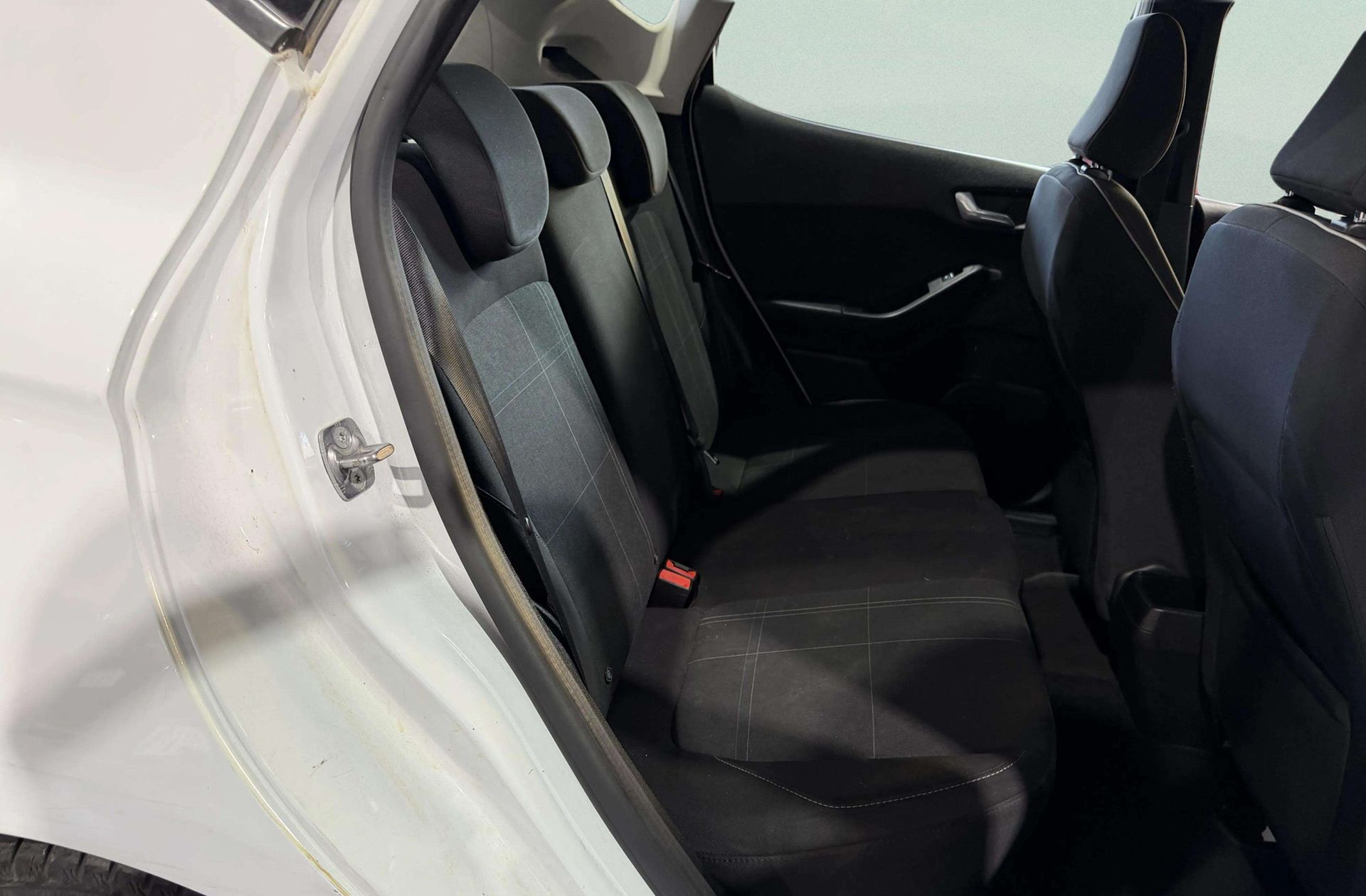 Ford Fiesta 1.1 Ti-VCT Trend+ - foto 16