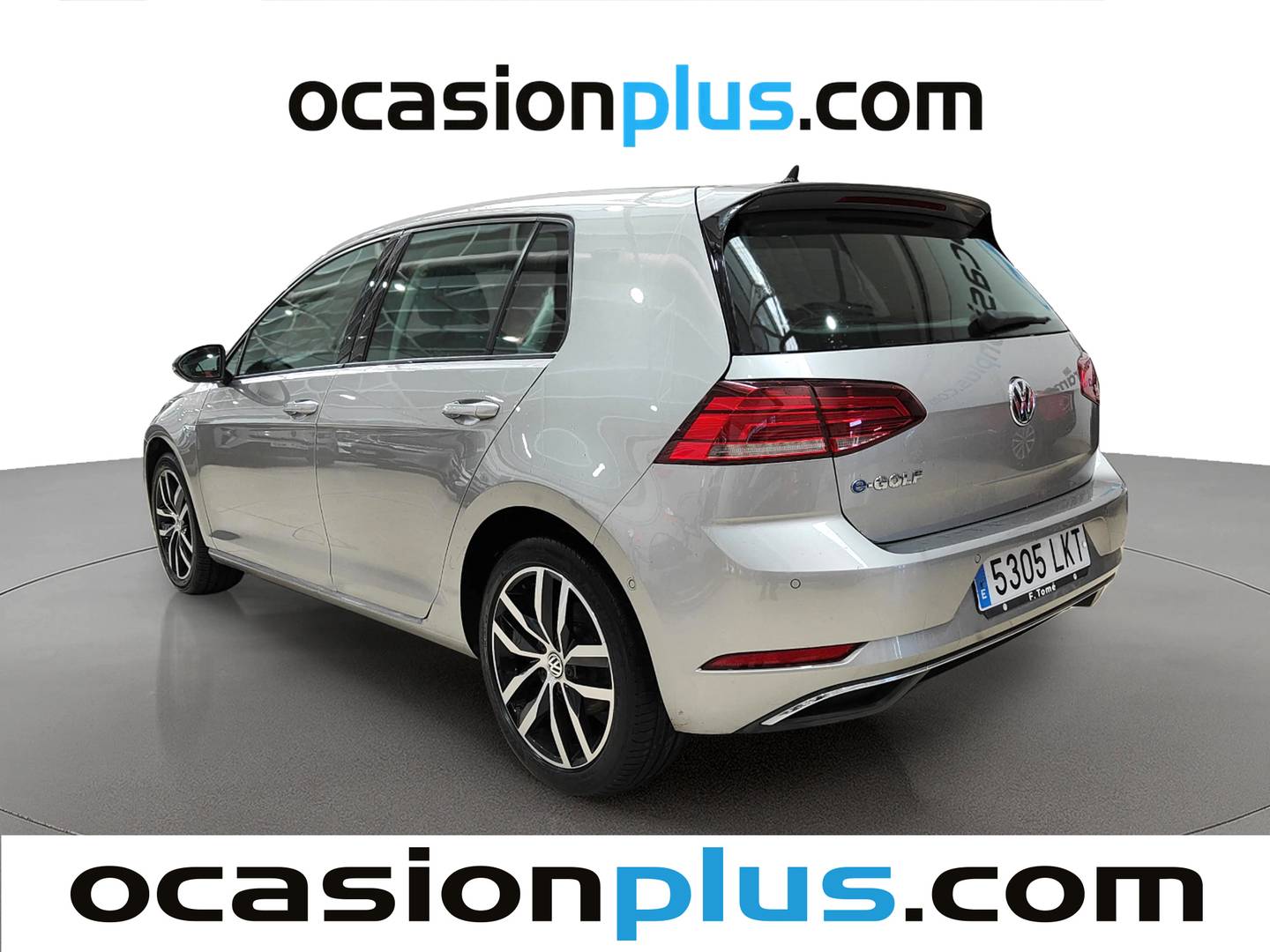 Foto trasera Volkswagen Golf Volkswagen e-Golf ePower (136 CV) izquierda