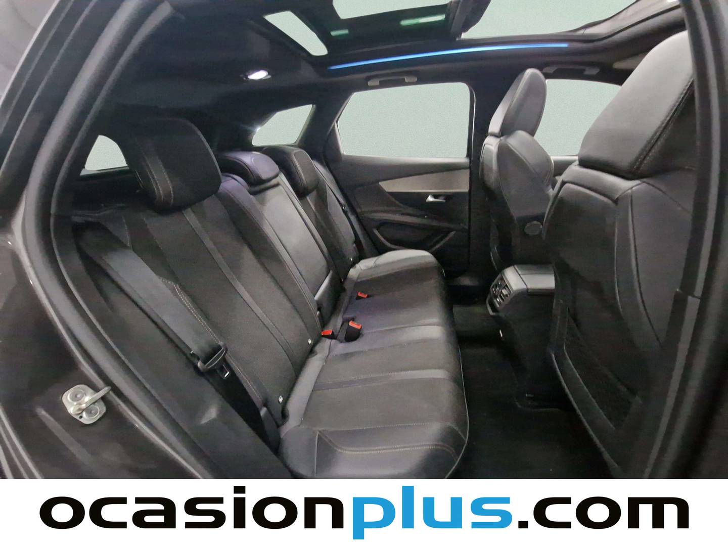 Foto Peugeot 3008 Peugeot 3008 PureTech 130 S&S GT EAT8 (130 CV)