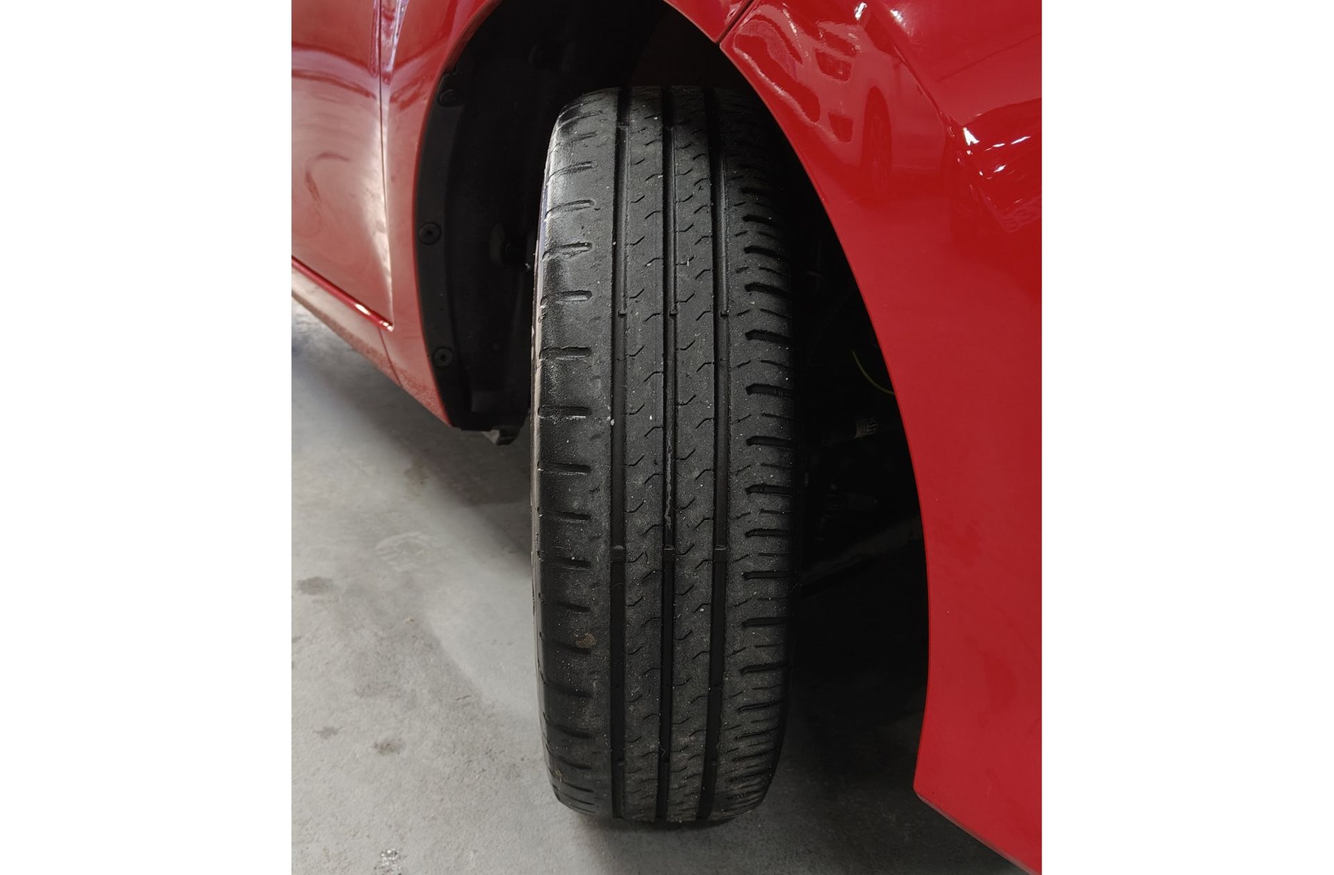 Toyota Aygo 1.0 70 x-play - foto 36