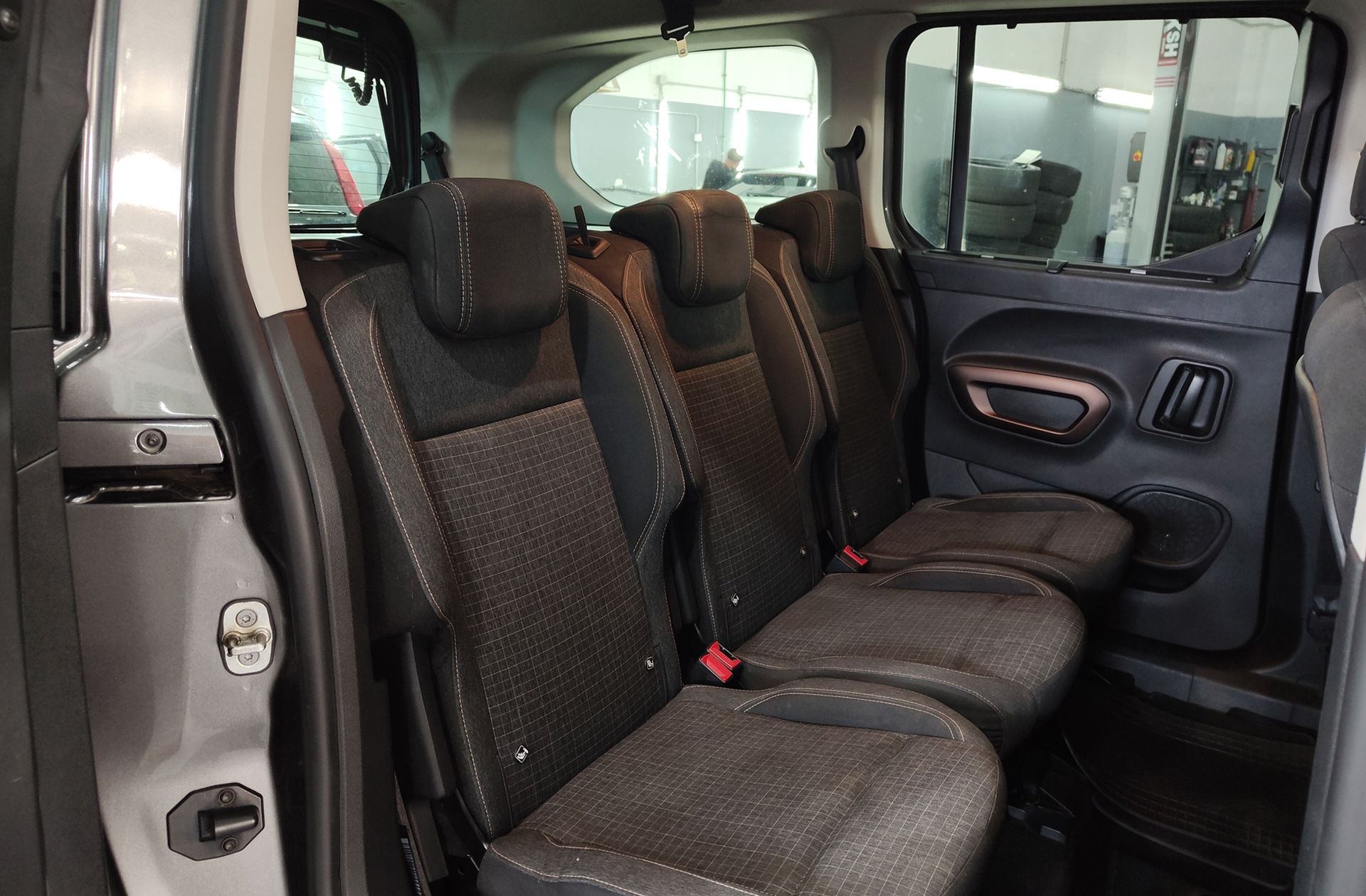 Peugeot Rifter BlueHDi 130 GT Long 7 plazas - foto 18