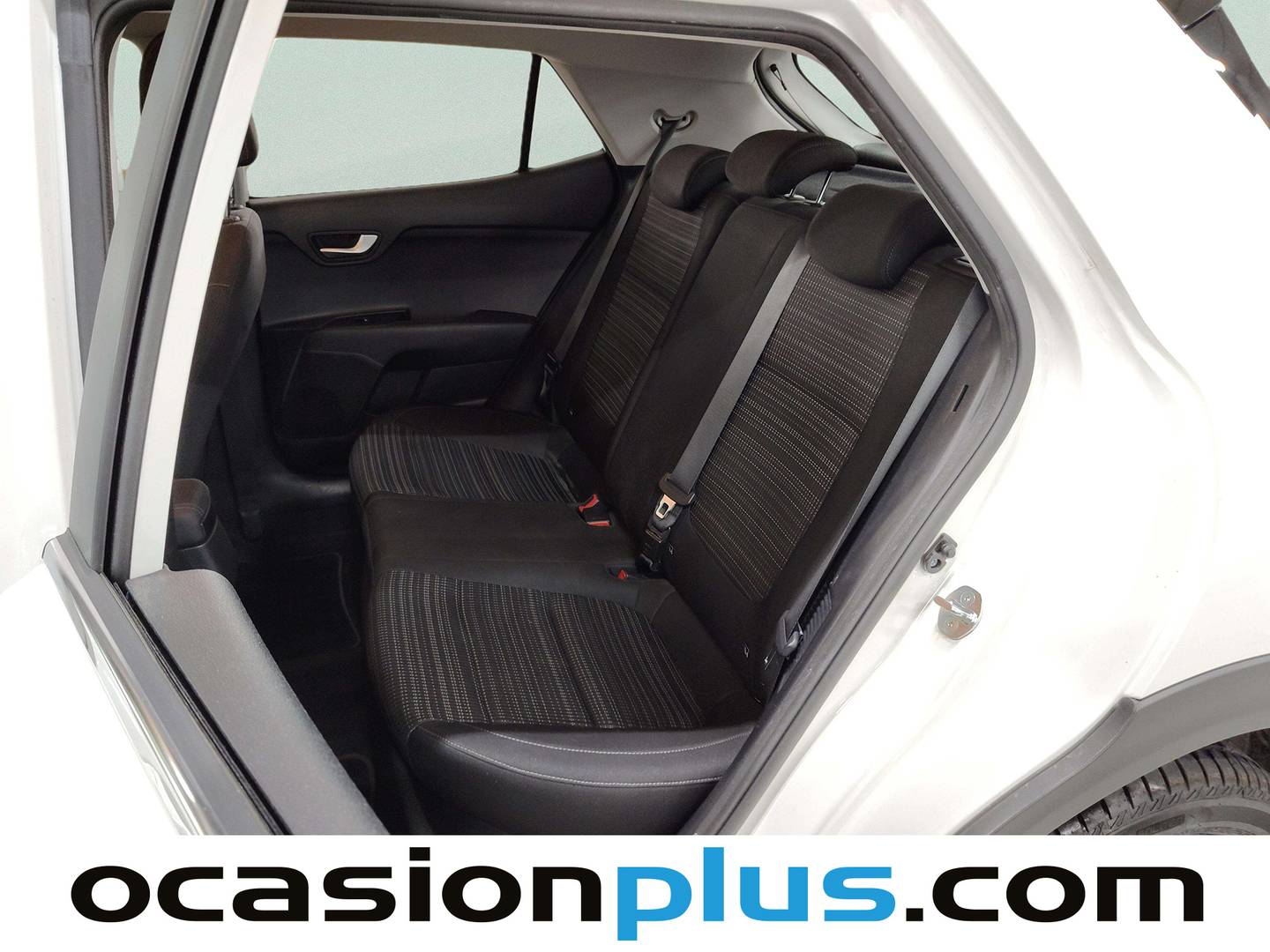 Foto asientos traseros KIA Stonic KIA Stonic 1.0 T-GDi MHEV Drive iMT (120 CV)