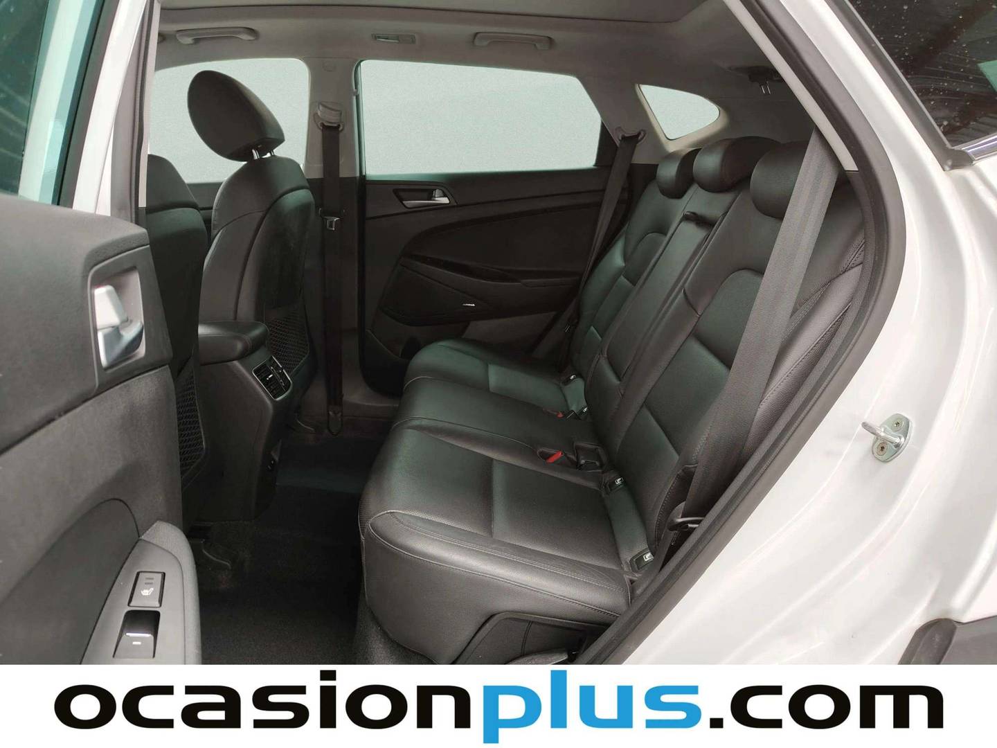 Foto asientos traseros Hyundai Tucson Hyundai Tucson 2.0 CRDi 48V Style 4x4 AT (185 CV)