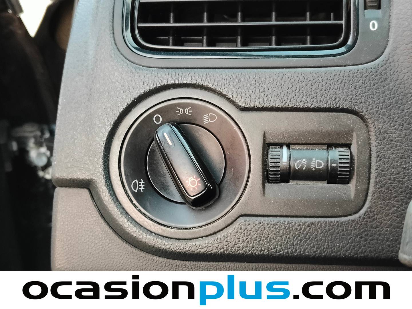 Foto Volkswagen Polo Volkswagen Polo Advance 1.2 BMT (70 CV)