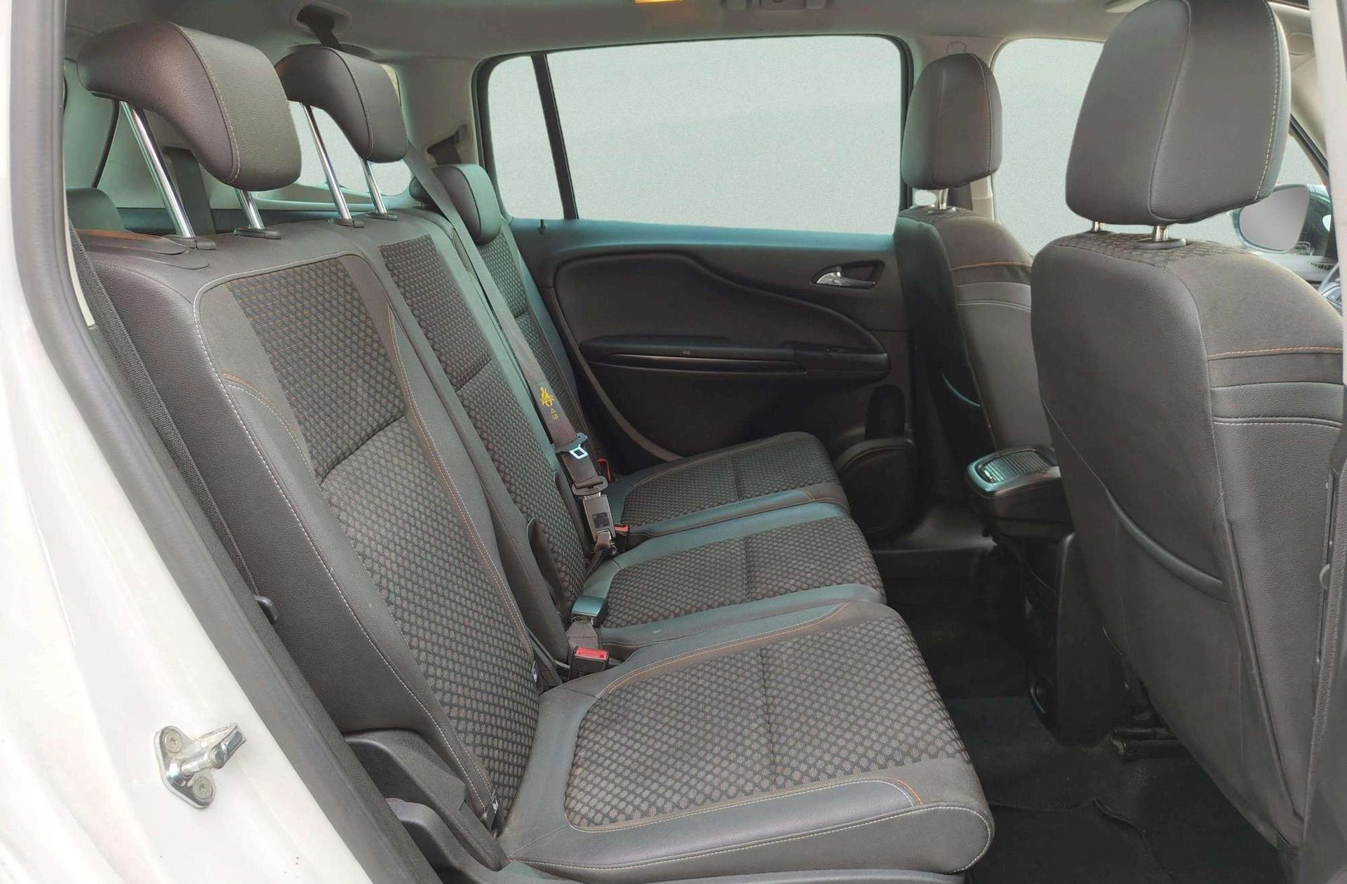 Opel Zafira 1.4 Turbo Excellence - foto 18
