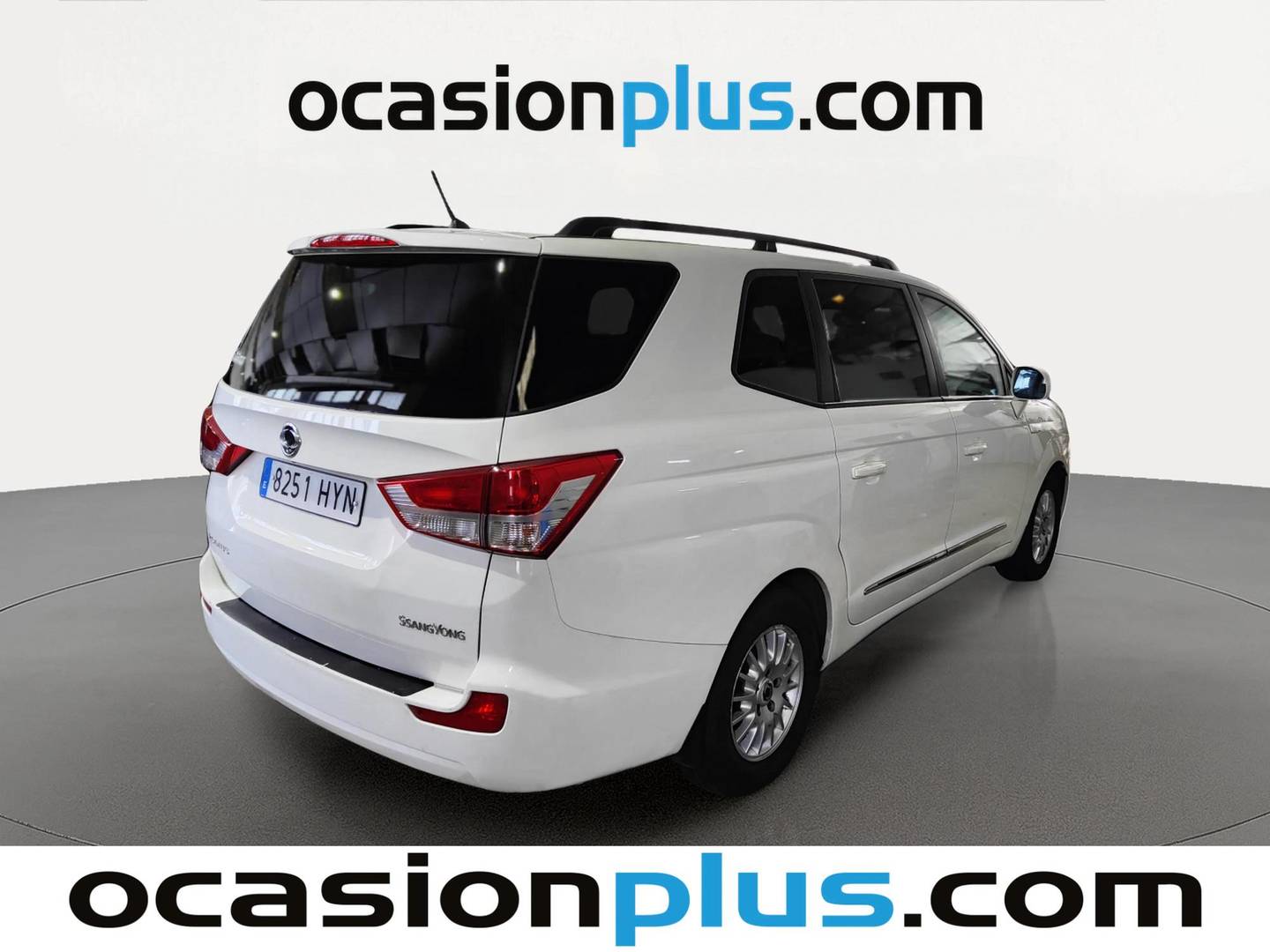Foto trasera SsangYong Rodius SsangYong Rodius 2.0 e-Xdi Limited (155 CV) 7 Plazas derecha