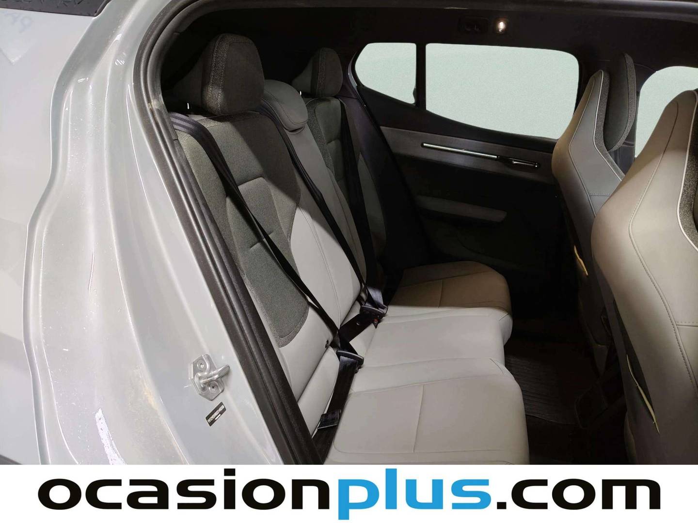 Volvo EX30 Volvo EX30 Twin Motor Ultra AWD Auto (428 CV) de segunda mano
