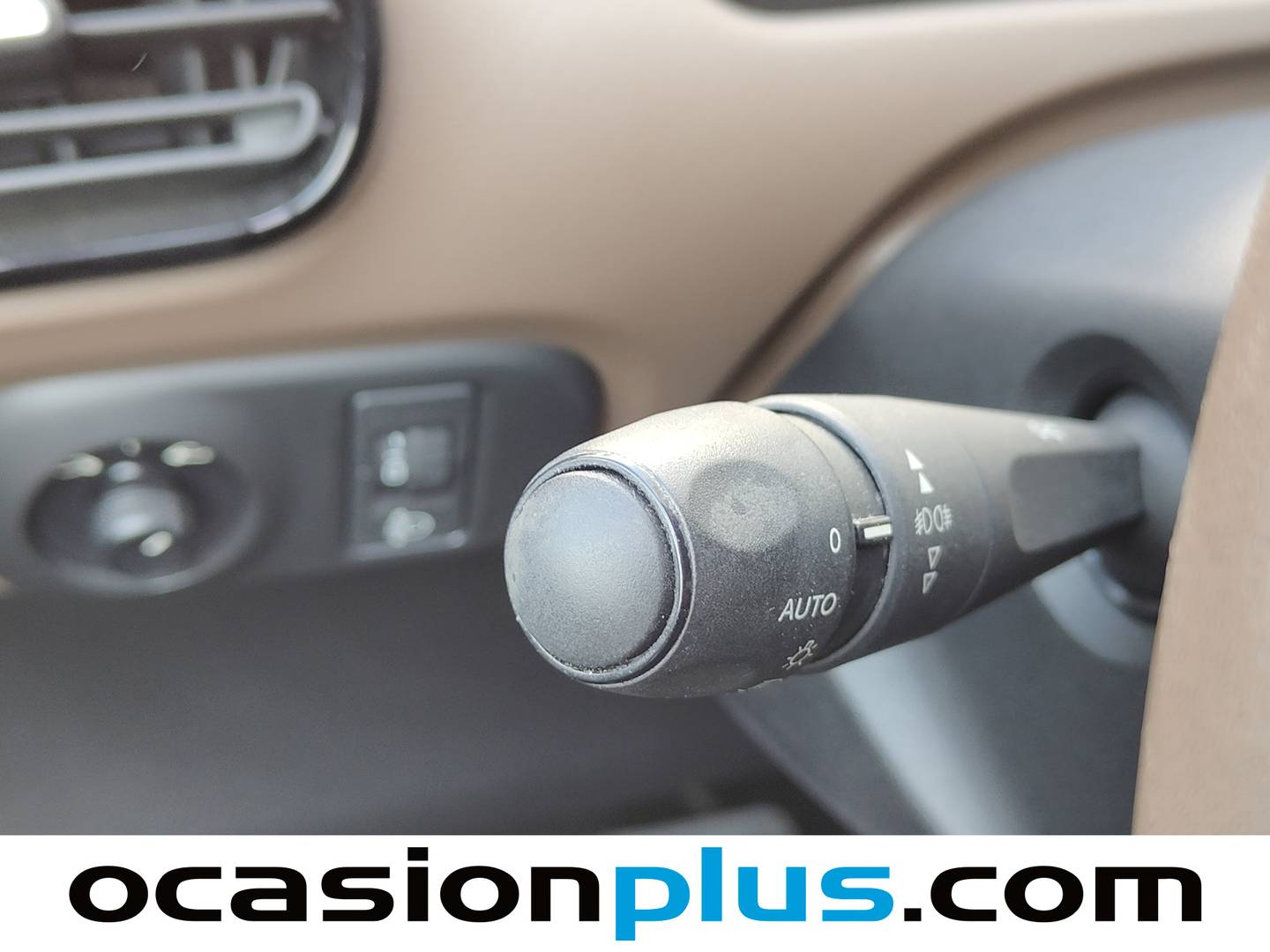 Acabados Citroën C4 Cactus Citroen C4 Cactus e-HDI 92 Shine ETG6 (92 CV)