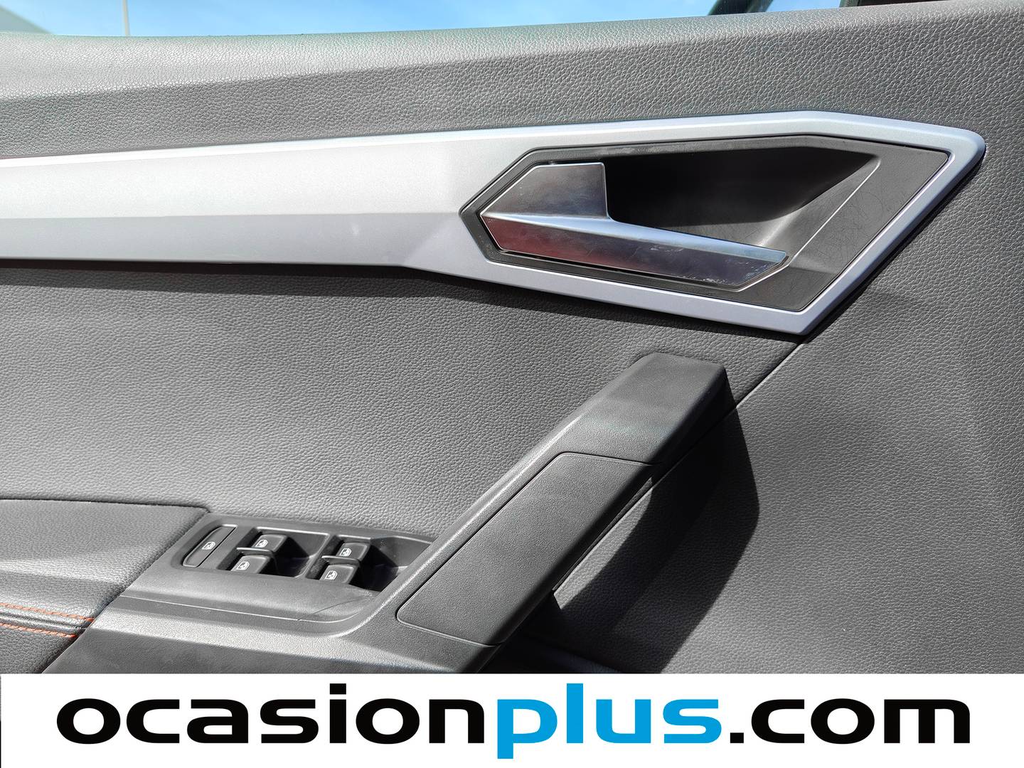 Foto Seat Arona SEAT Arona 1.0 TSI FR XL RX Edition (110 CV)