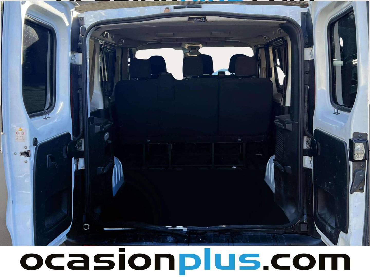 Foto Renault Trafic Renault Trafic Combi Mixto Largo N1 Energy dCi (125 CV) 6 Plazas