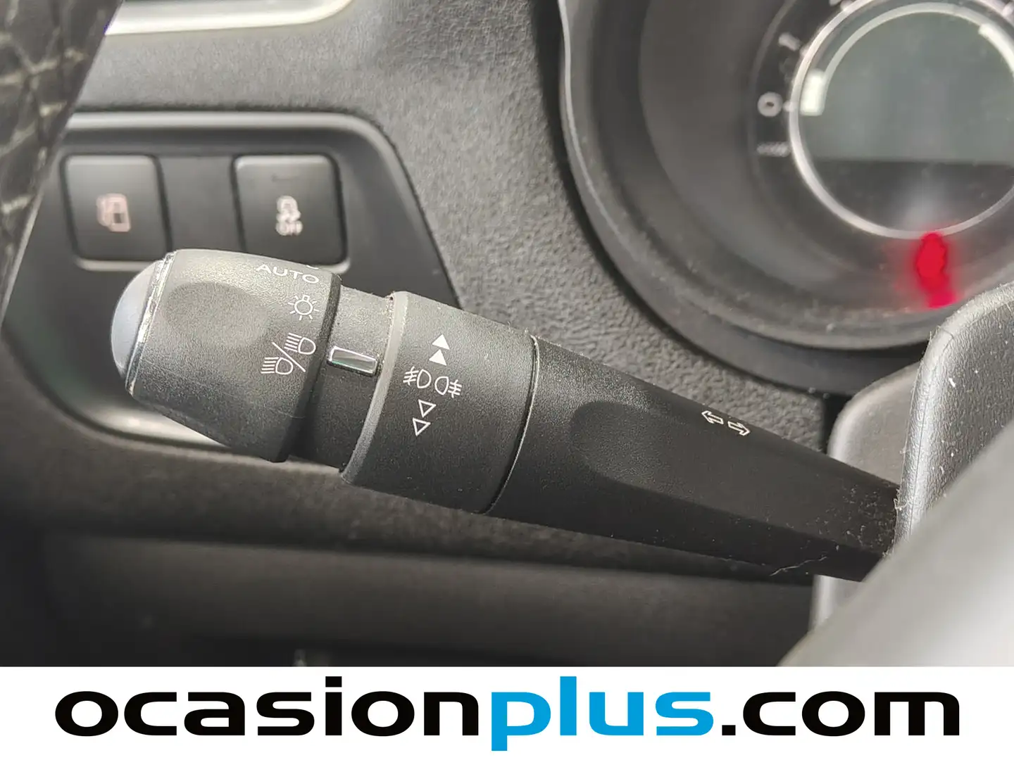 Foto Citroën C4 Citroen C4 BlueHDi 100 Feel Edition (99 CV)