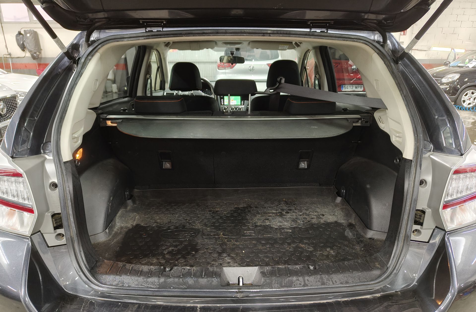 Subaru XV 2.0i Executive - foto 16