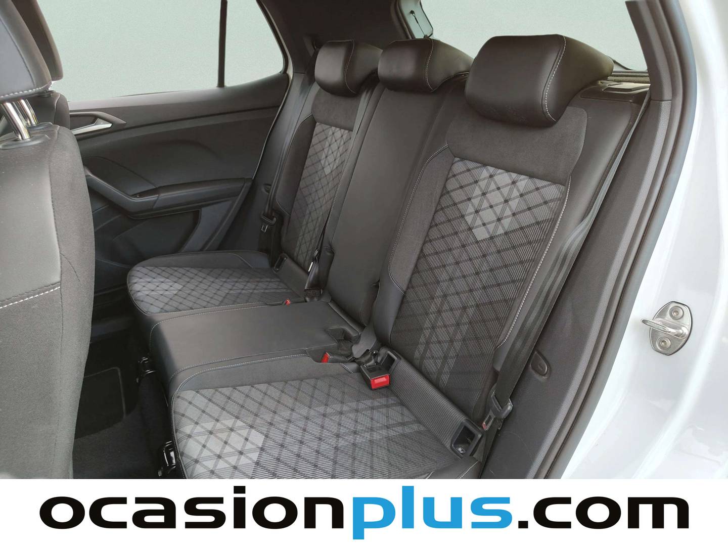 Foto asientos traseros Volkswagen T-Cross Volkswagen T-Cross R-Line 1.0 TSI (116 CV) DSG