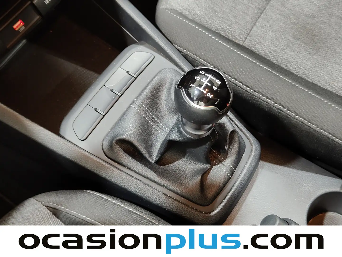 Foto KIA Stonic Kia Stonic 1.2 DPi Concept (79 CV)