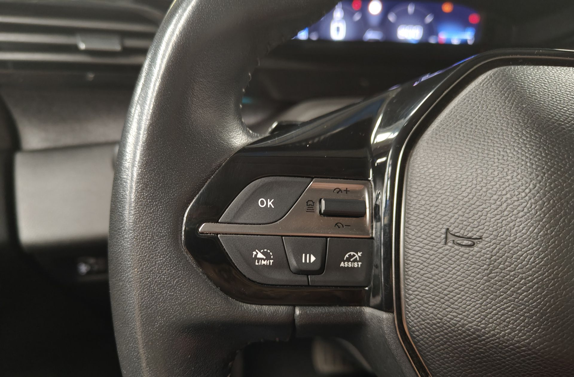 Peugeot 308 PureTech 130 Allure Pack EAT8 - foto 27