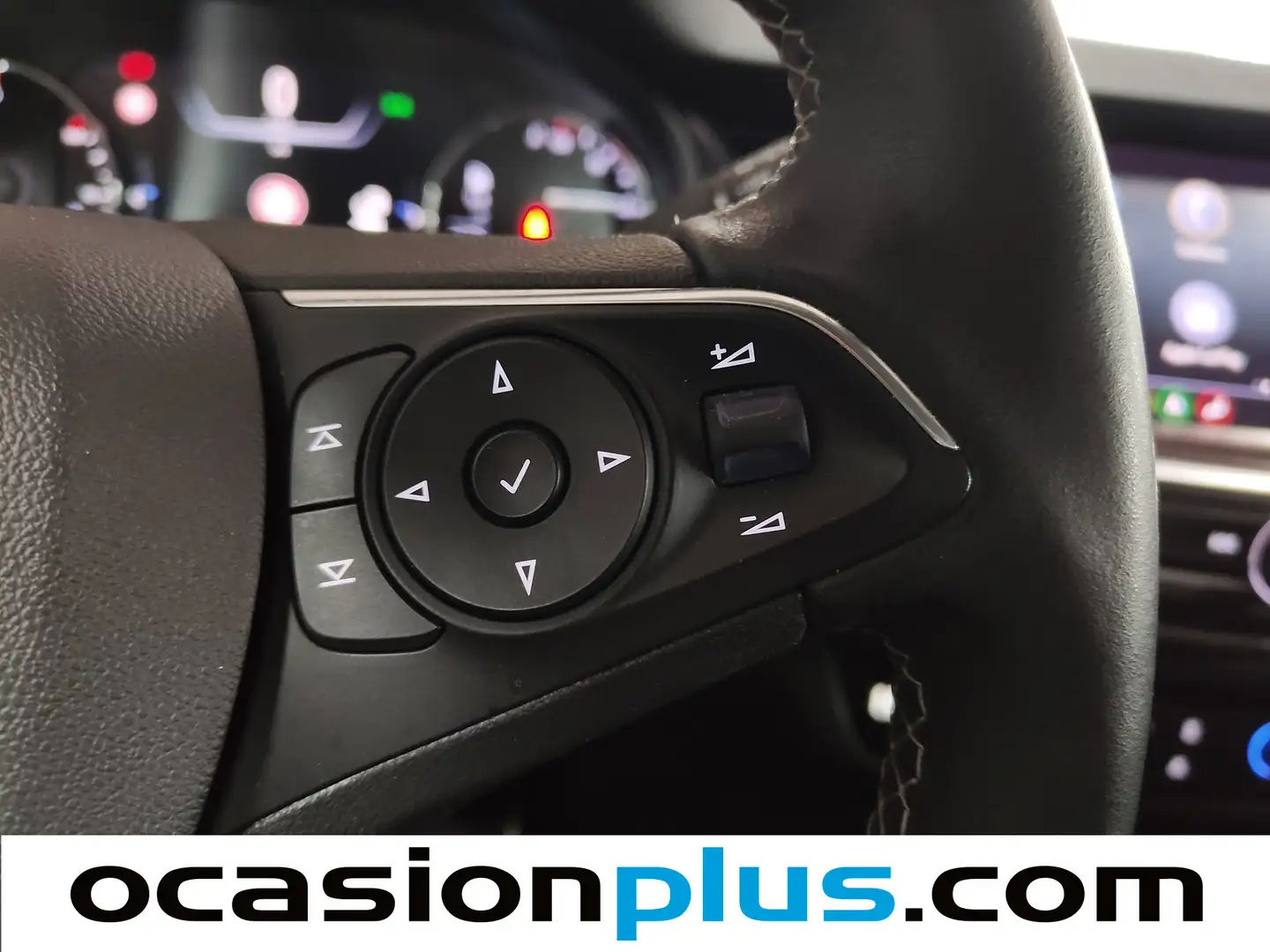 Foto Opel Insignia Opel Insignia Sports Tourer 1.6 CDTI D Innovation (136 CV)