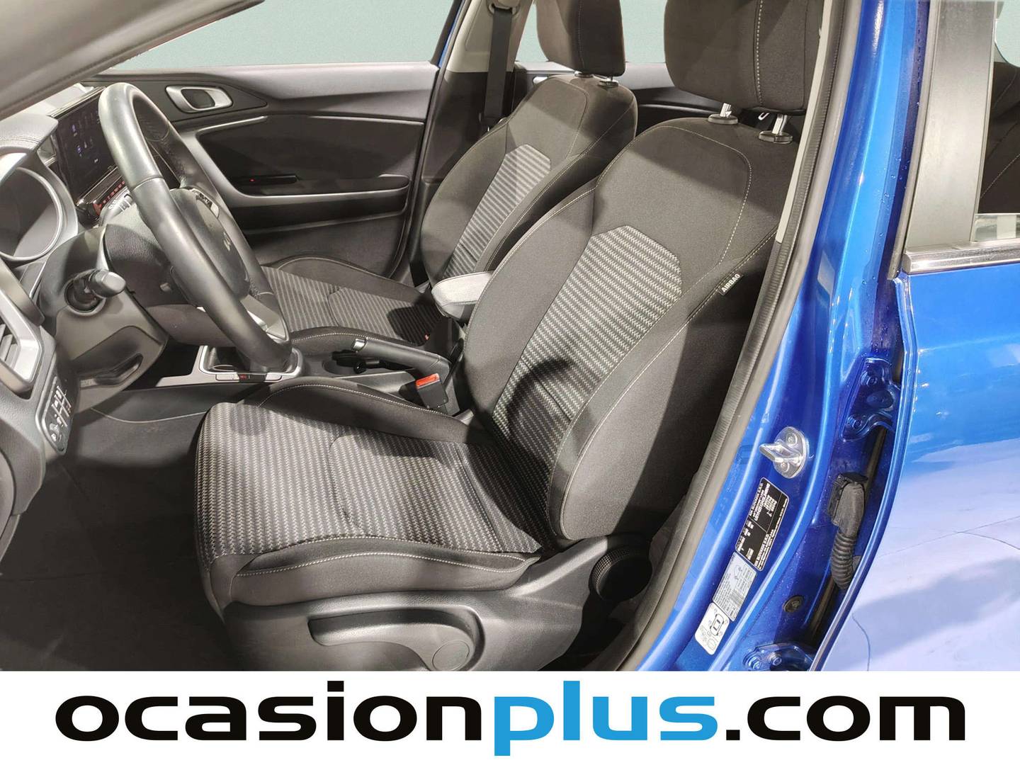 Foto asientos delanteros KIA Ceed KIA Ceed 1.0 T-GDI Drive (100 CV)