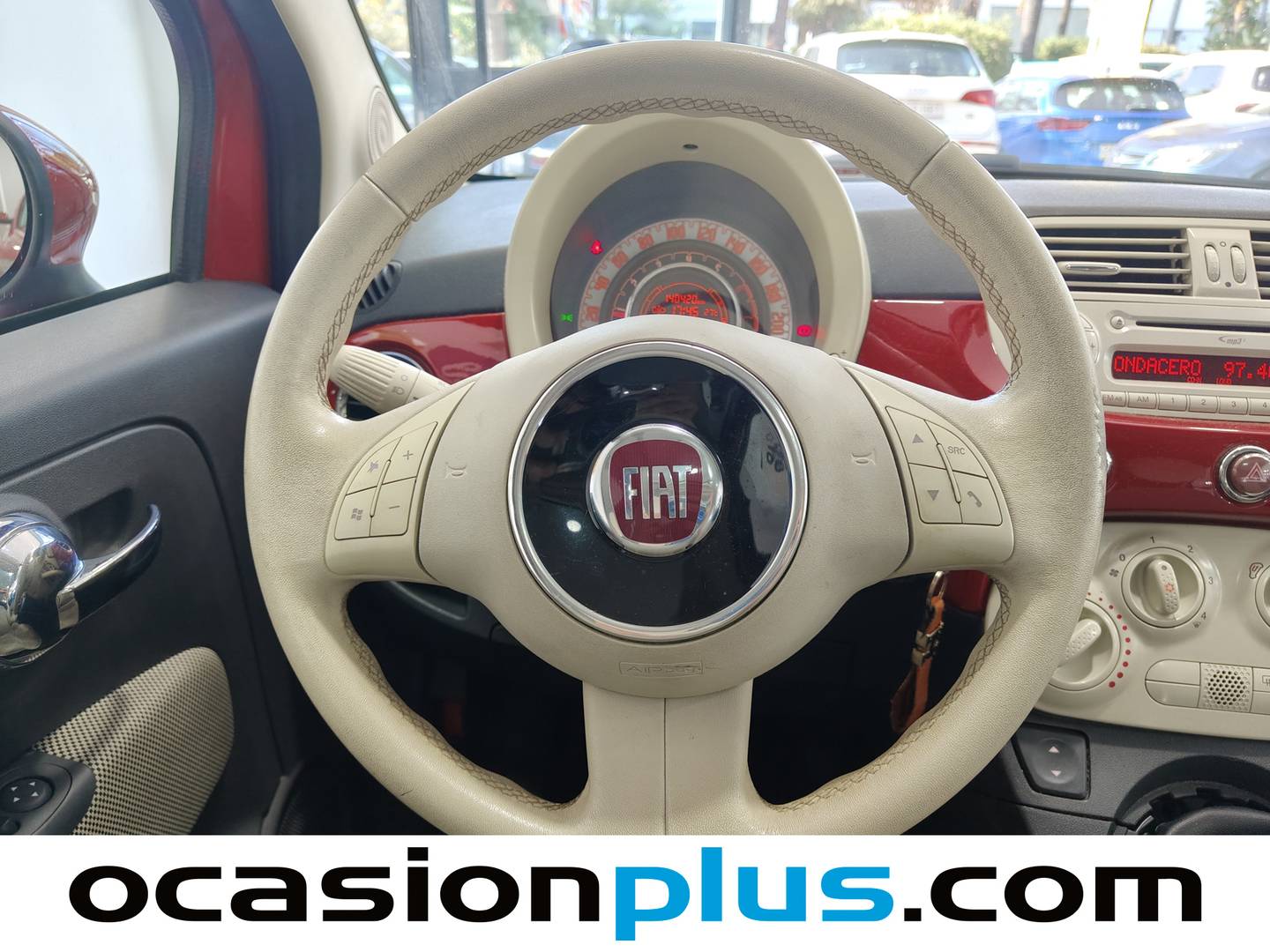 Extras y acabados del Fiat 500 Fiat 500 1.2 8v Lounge (69 CV)