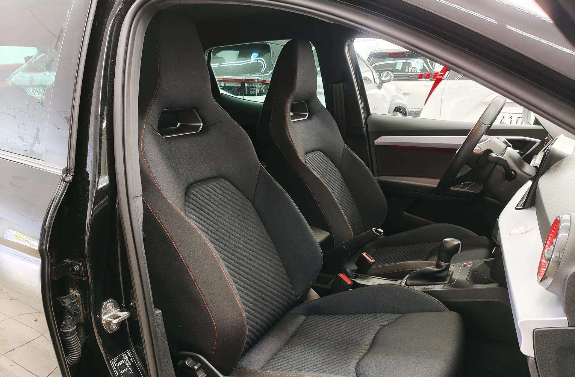 SEAT Ibiza 1.0 TSI FR 75 Aniversario DSG - foto 24