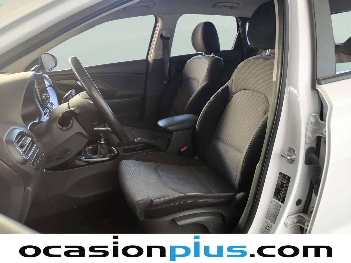 Foto asientos delanteros Hyundai i30 Hyundai i30 CW 1.0 TGDI 48V Klass (100 CV)