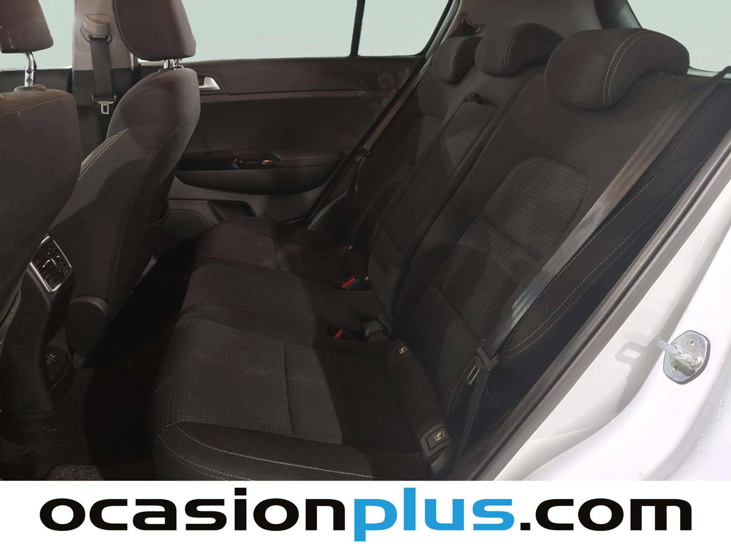 Foto KIA Sportage Kia Sportage 1.6 MHEV Black Edition (136 CV)